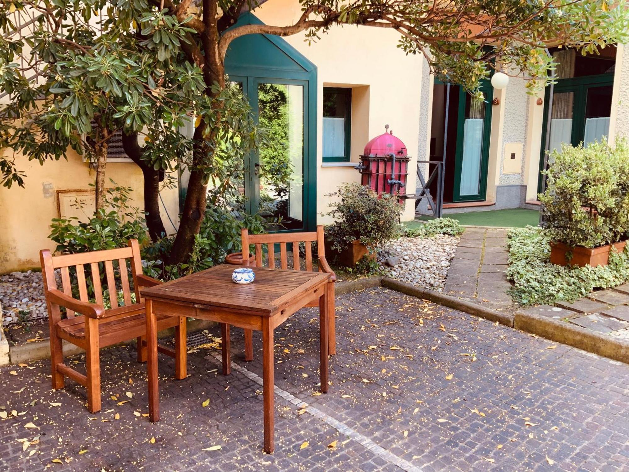 Le Residenze Dei Serravallo ตรีเอสเต ภายนอก รูปภาพ